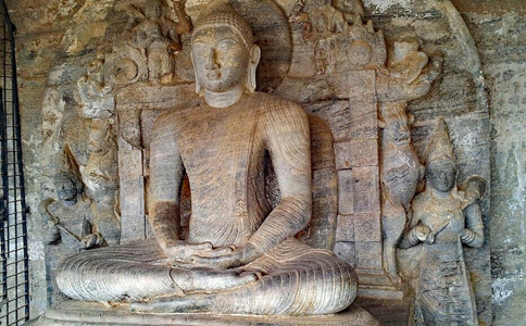 佛在世时，佛涅槃后，佛陀以及佛弟子是如何接受信众皈依佛教？